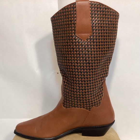 L.L. Bean Dingo Womens Braided Leather Boots size 10 - Picture 4 of 15